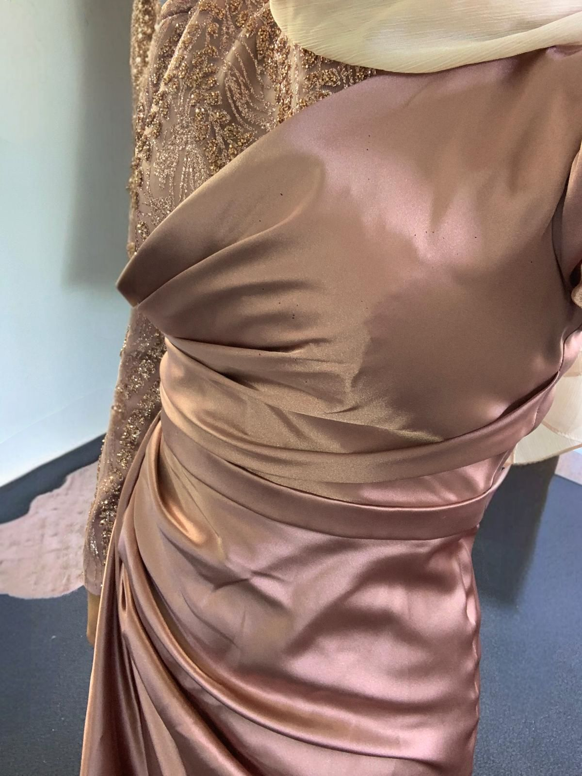 Robe AYLIN