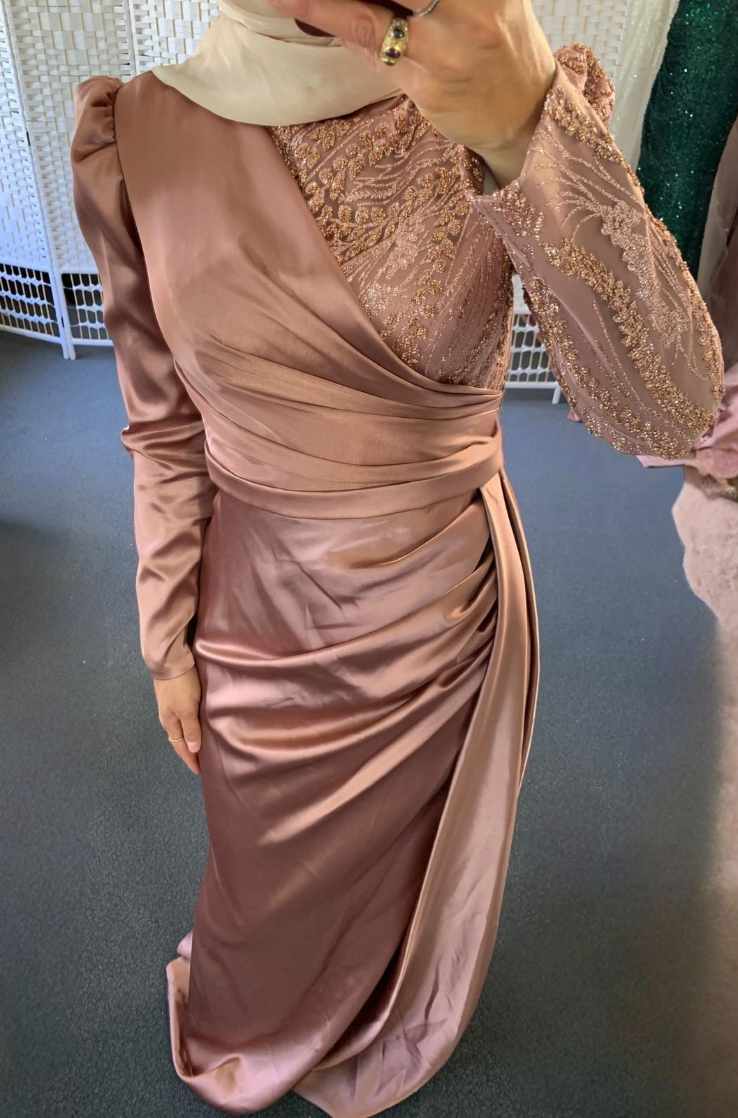 Robe AYLIN