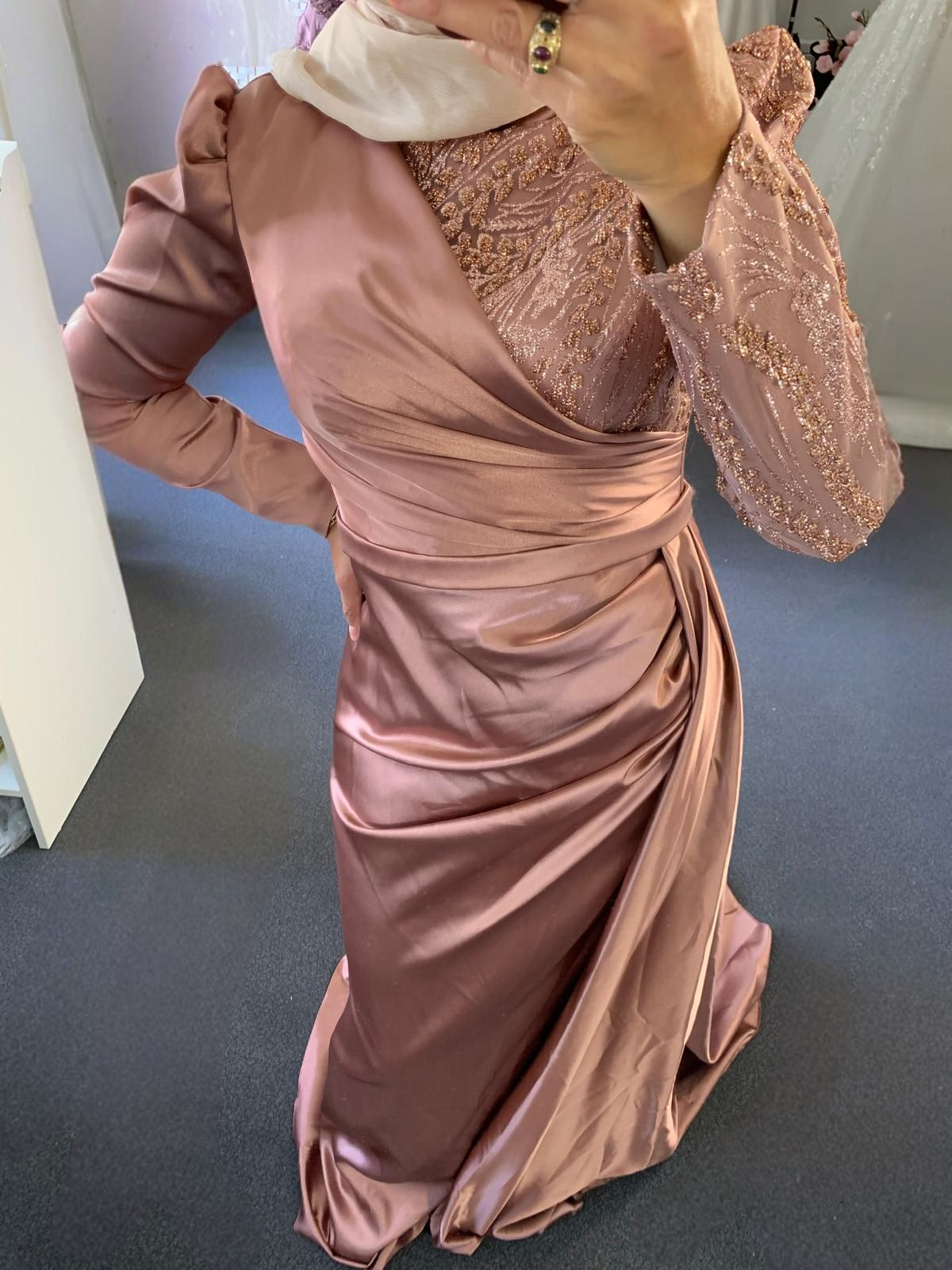 Robe AYLIN