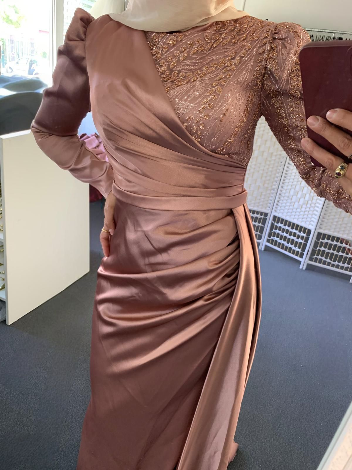 Robe AYLIN