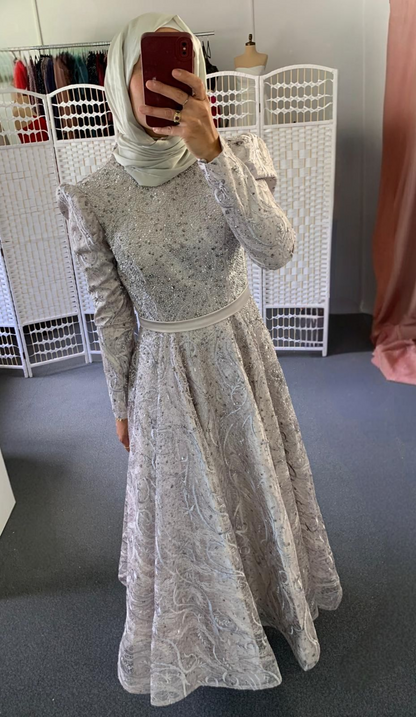 Robe MIRA